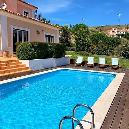 Villa With Swimming Pool In Golf Resort Torres Vedras Bagian luar foto